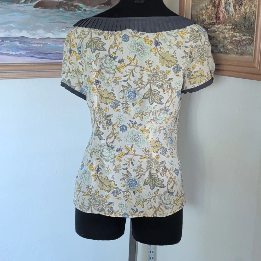 Anthropologie Gray and Yellow Floral Blouse - Picture 3 of 3